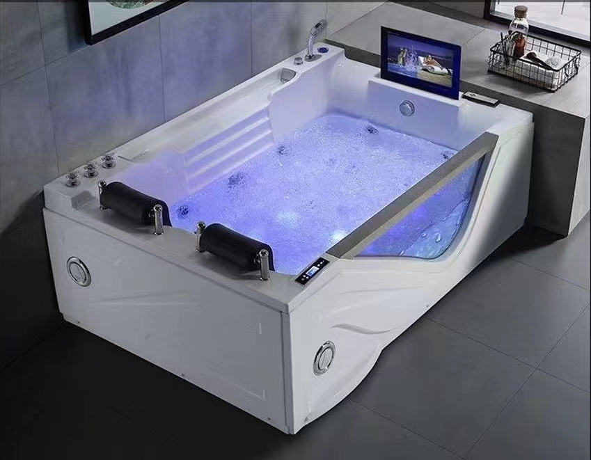 Whirlpool Bathtub Hirossy Jacu - W Spa & Wellness 评论和价格